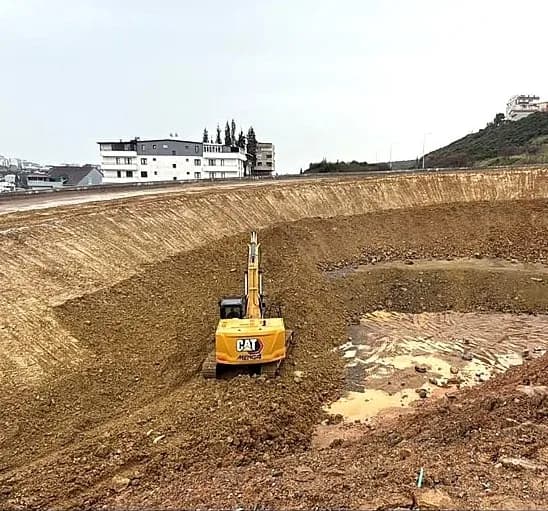 Caterpillar 330 GC