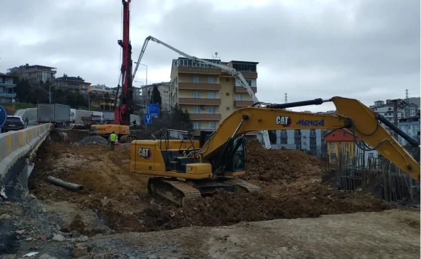 Caterpillar 330 GC