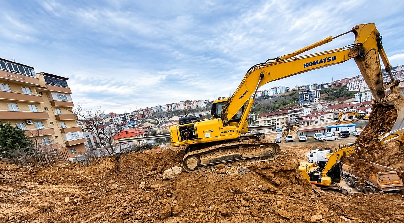 Komatsu PC270-7